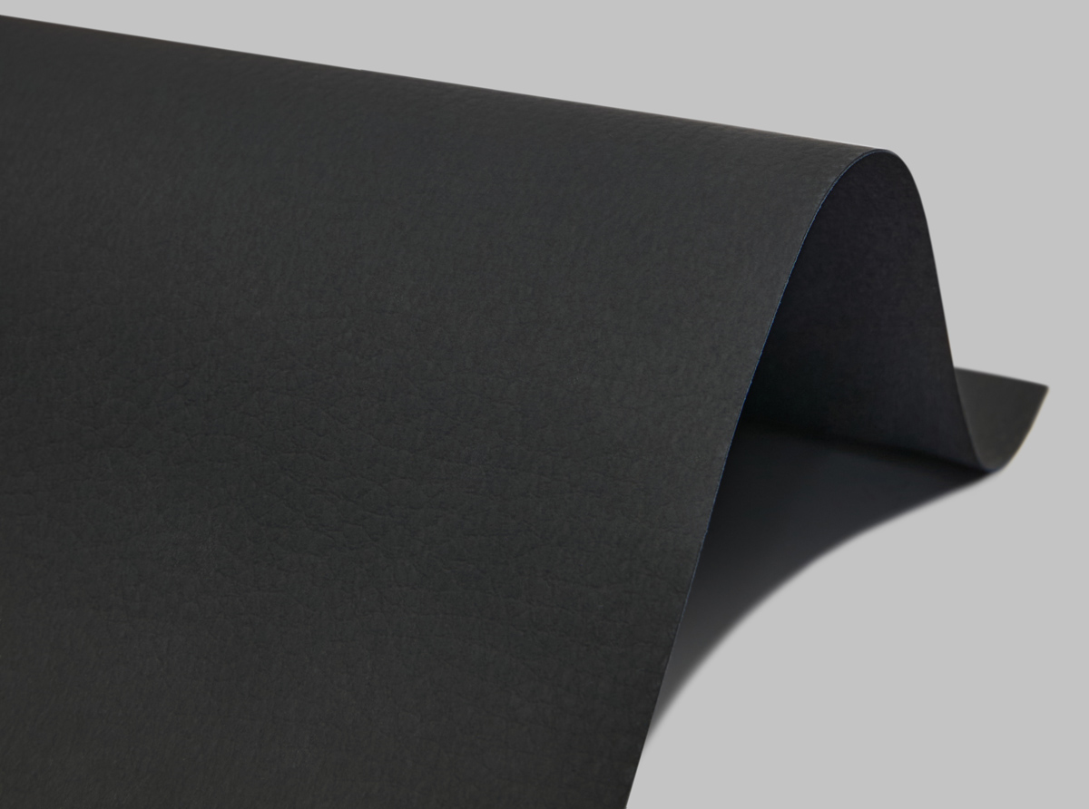360-72X102-75-L THE TUBE 1cт black MAX HIDE-черный картон